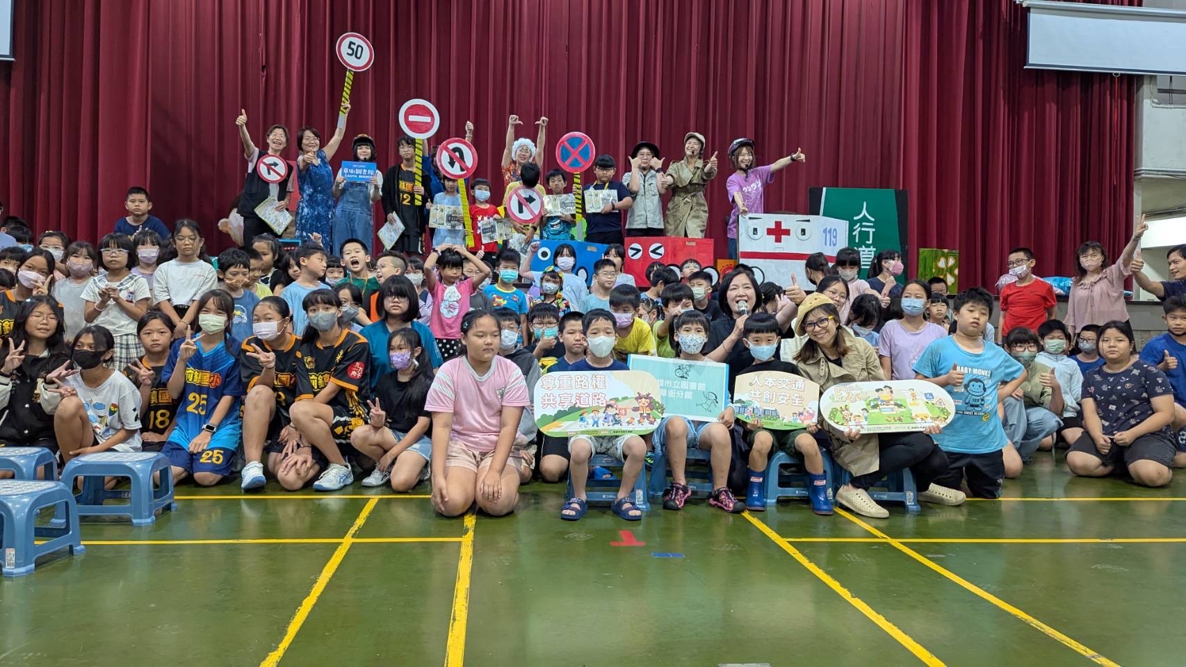 閱讀交通慢看停新聞稿照片