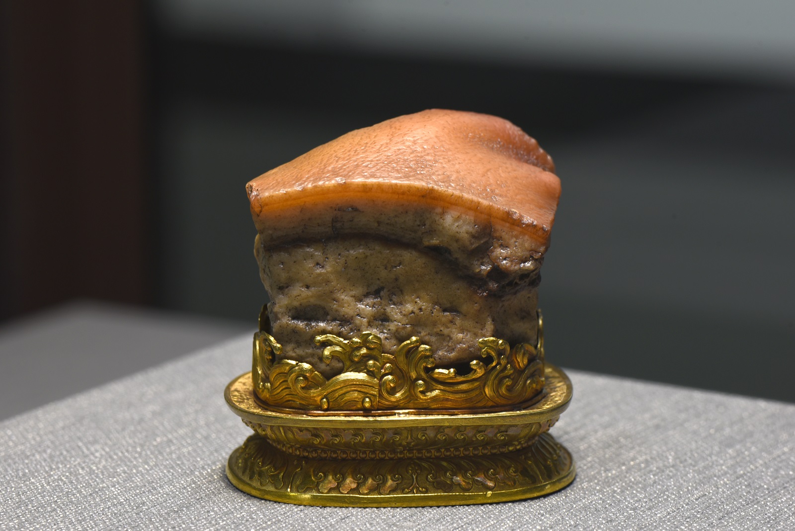 「故宮國寶聚澎湖」特展，由人氣國寶〈肉形石〉領銜啟航。