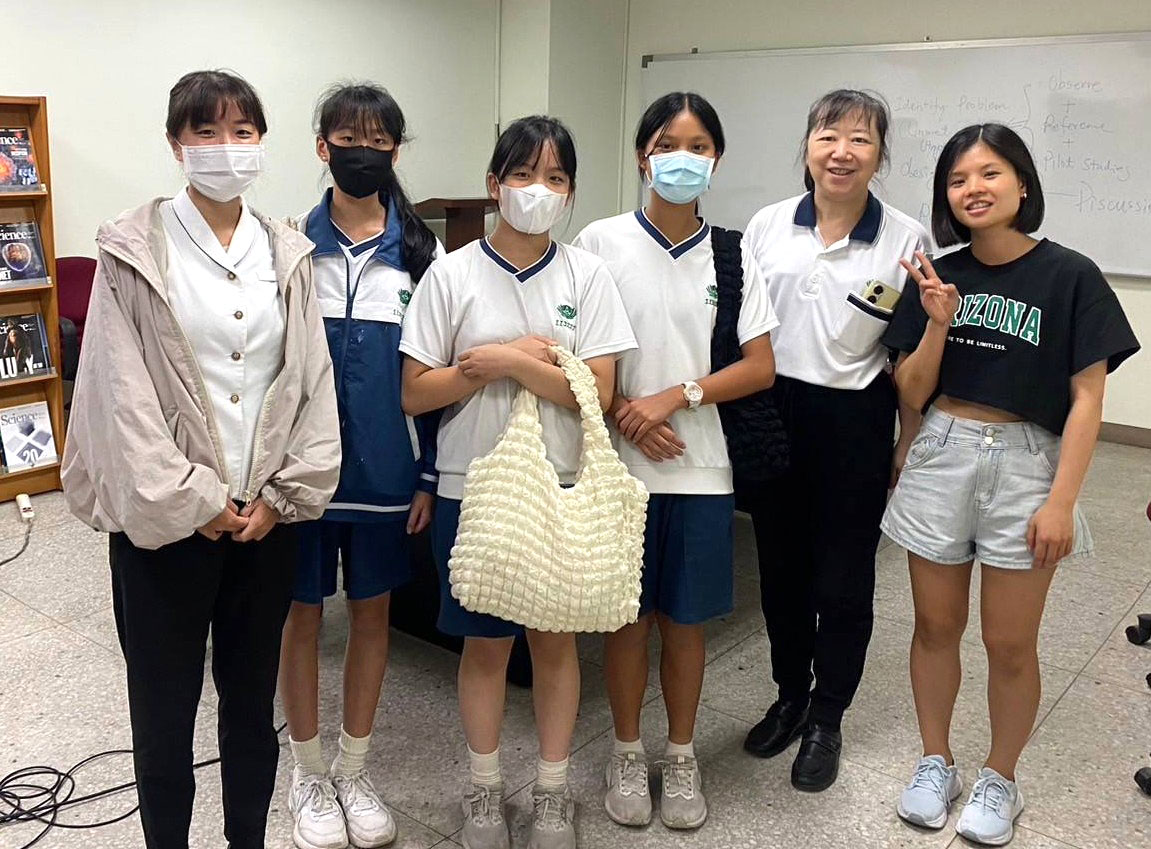 慈濟中學研究團隊至慈濟大學分子生物暨人類遺傳學系討論研究主題