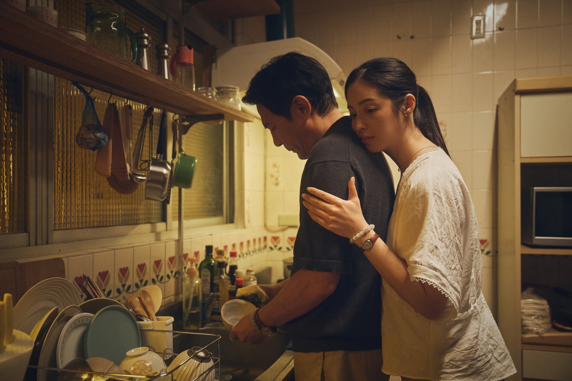 大愛劇《院長爸爸》戴立忍回家後做家事
