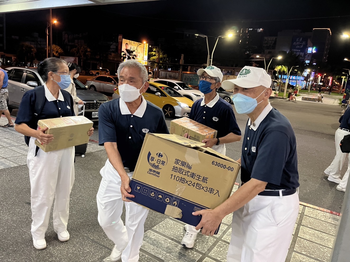 臺鐵北迴線交通中斷 花蓮慈濟提供物資供給關懷