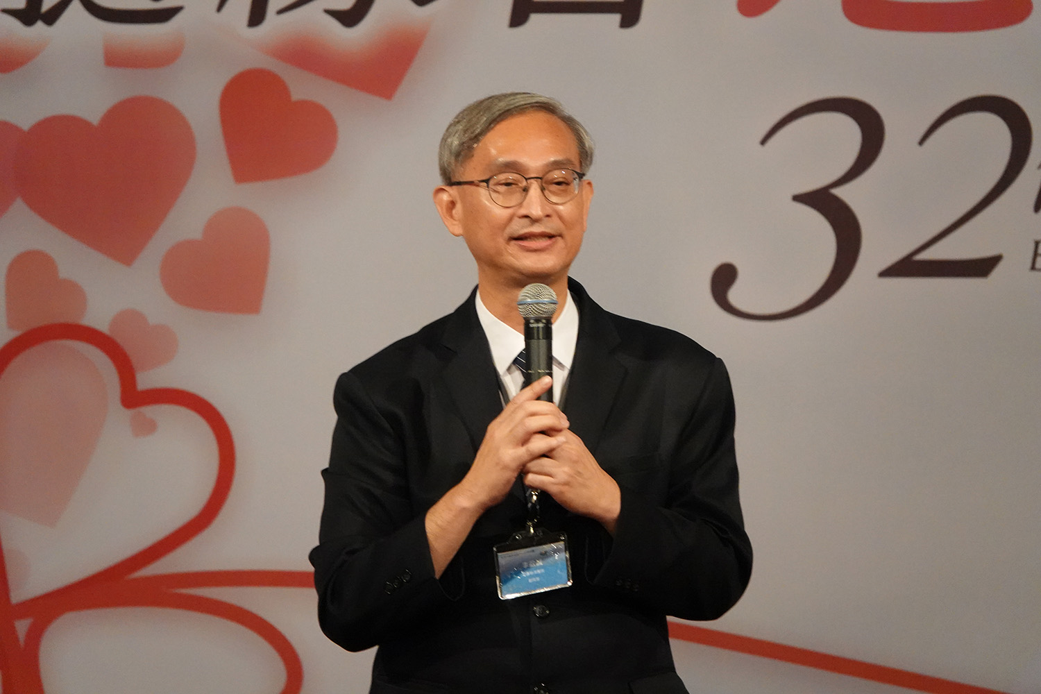 台灣造血幹細胞專家、花蓮慈濟醫院李啟誠副院長。