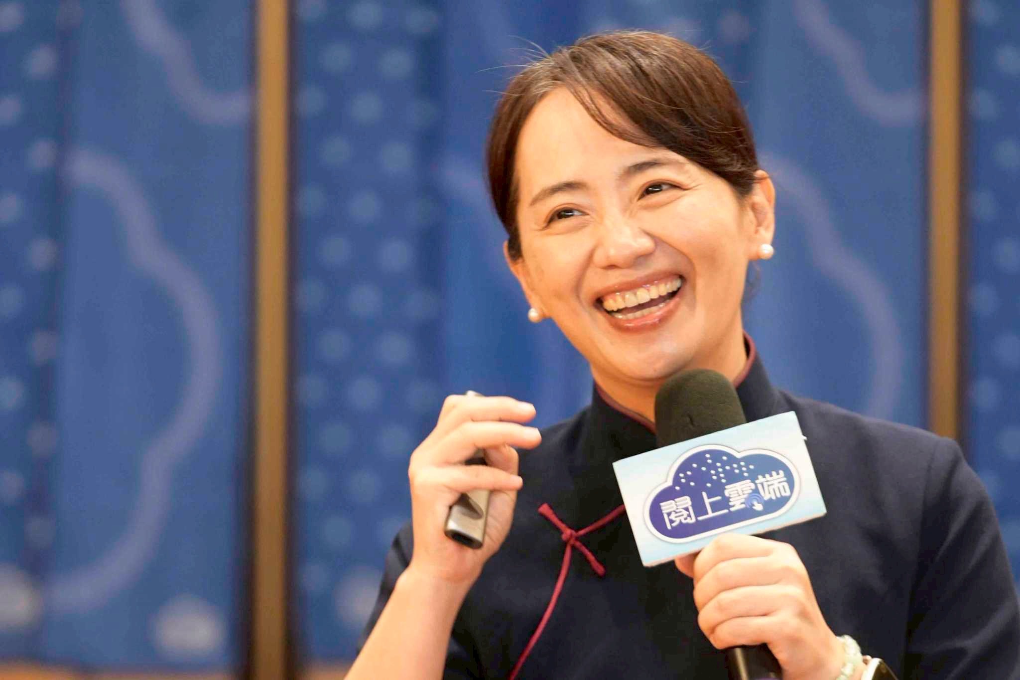 許愷玹師姊引領大家細思宋代李清照文學家幾闕詞中細膩情感與人生起伏。