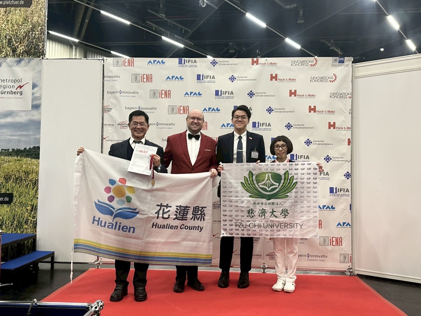 慈濟大學榮獲2金1銀1特別獎