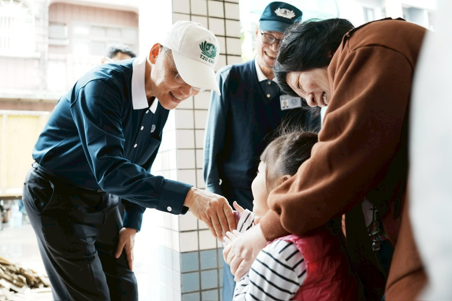 慈濟慈善事業基金會顏博文執行長11月13日到蘇澳災區勘災。