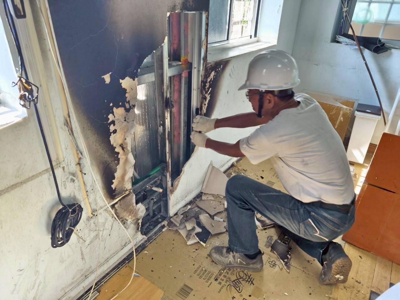 2025年9月18日清晨，花蓮秀林鄉「讓愛飛揚課輔班」突發火災，猛烈火勢造成課輔班辦公空間嚴重燒損。