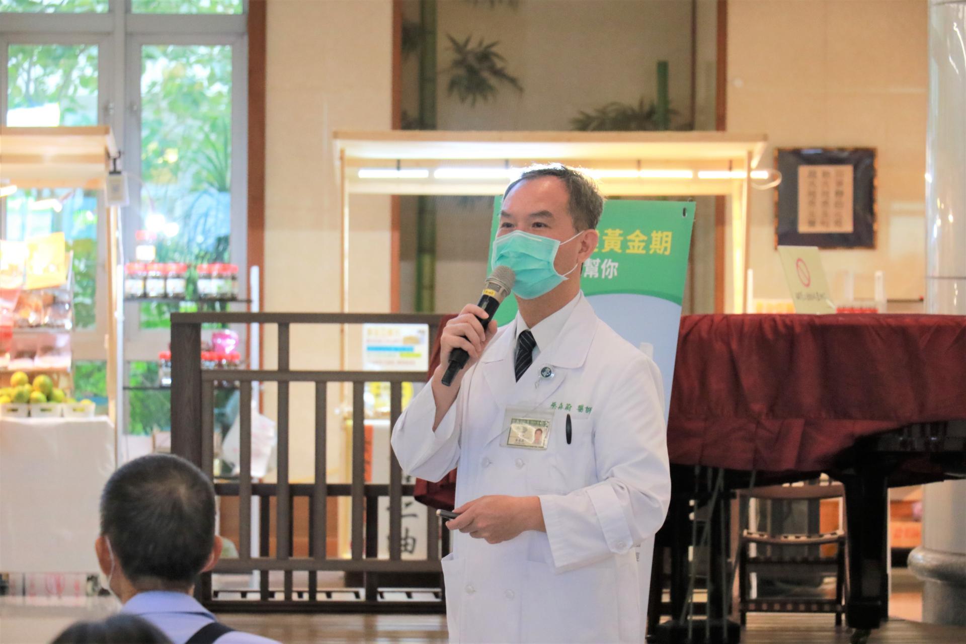 蔡森蔚主任表示,防止跌倒要從肌力做起。