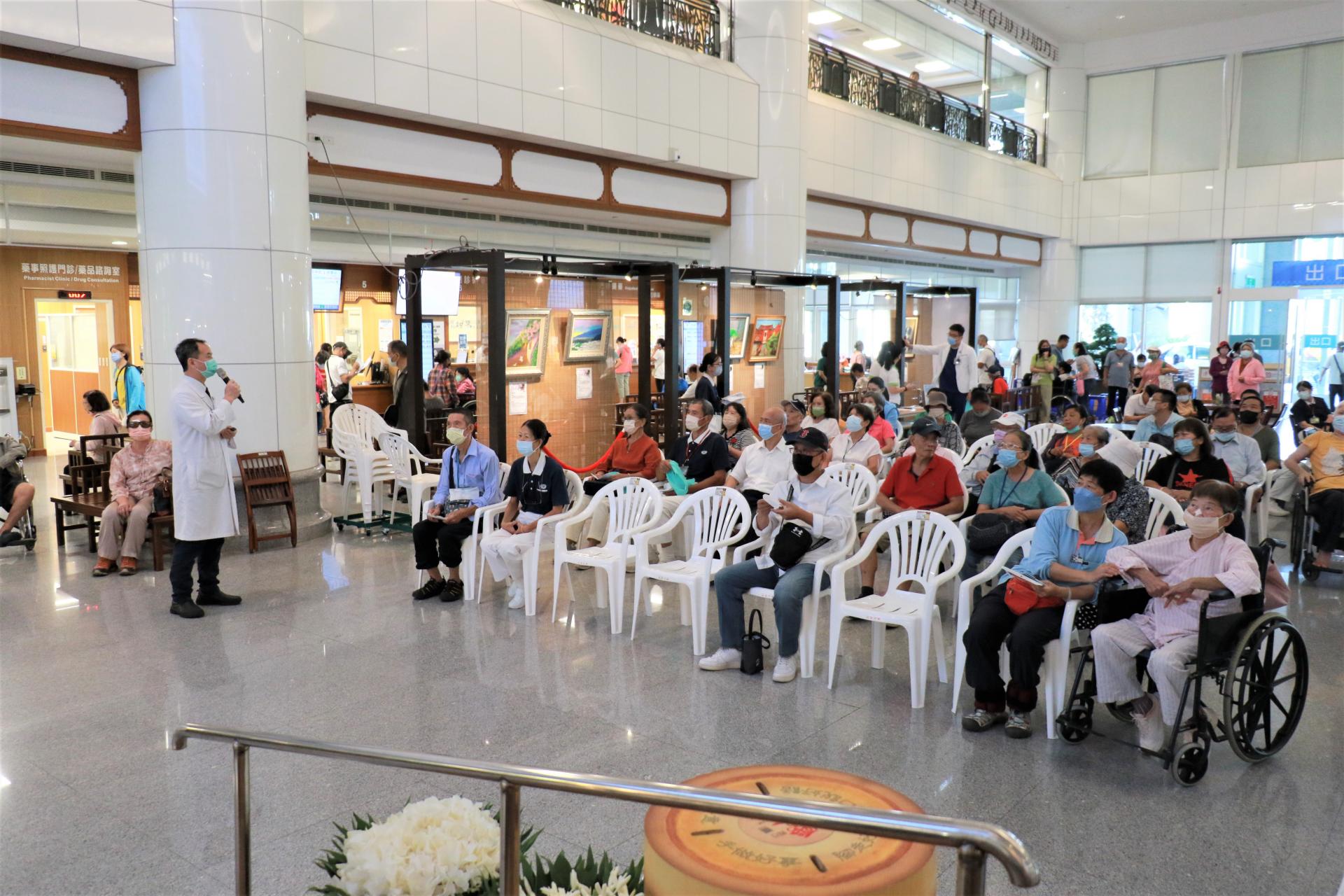 健康講座目的期望穩健提升長輩生活品質。