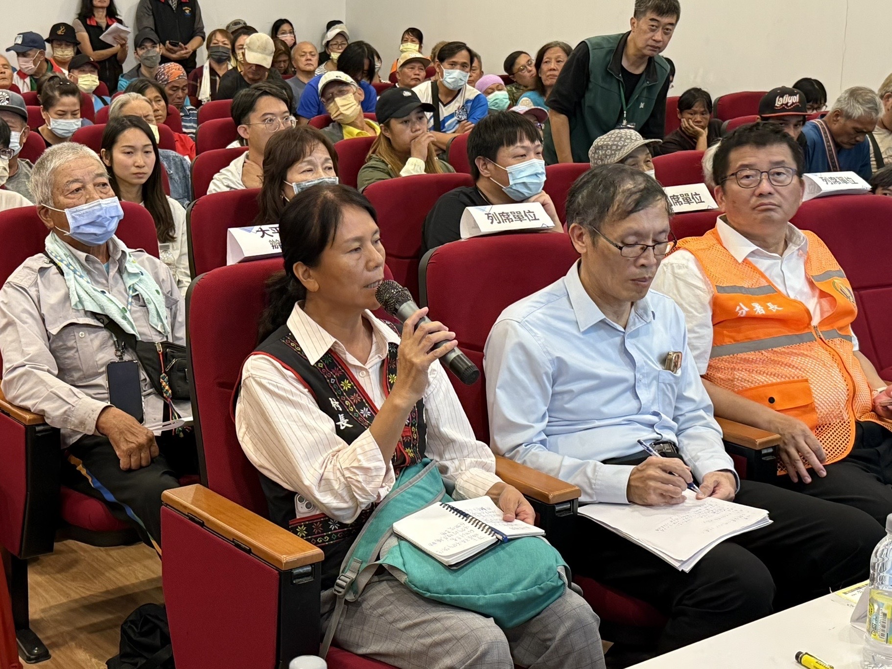 內政部國土署長23日舉辦重災戶中繼屋規劃及住宅協助措施說明會