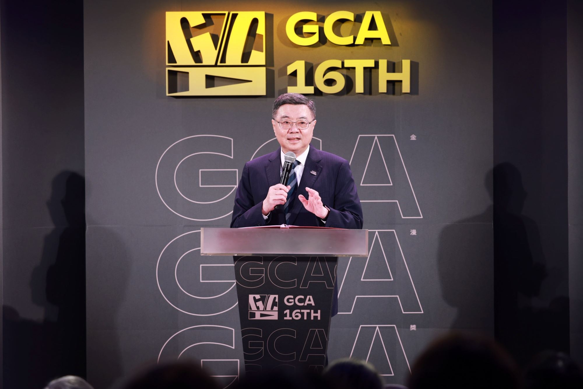 行政院長卓榮泰特別鼓勵所有創作者，從近日50萬鏟子超人進入花蓮協助救災、非洲豬瘟，到運動員在場上的精彩表現，都可以透過大家的想像，天馬行空、毫無框架及拘束的與土地及人民、過去及未來連結，形成臺灣這一代可以發展的新興文化系統，如此「金漫獎將會更有意義」。