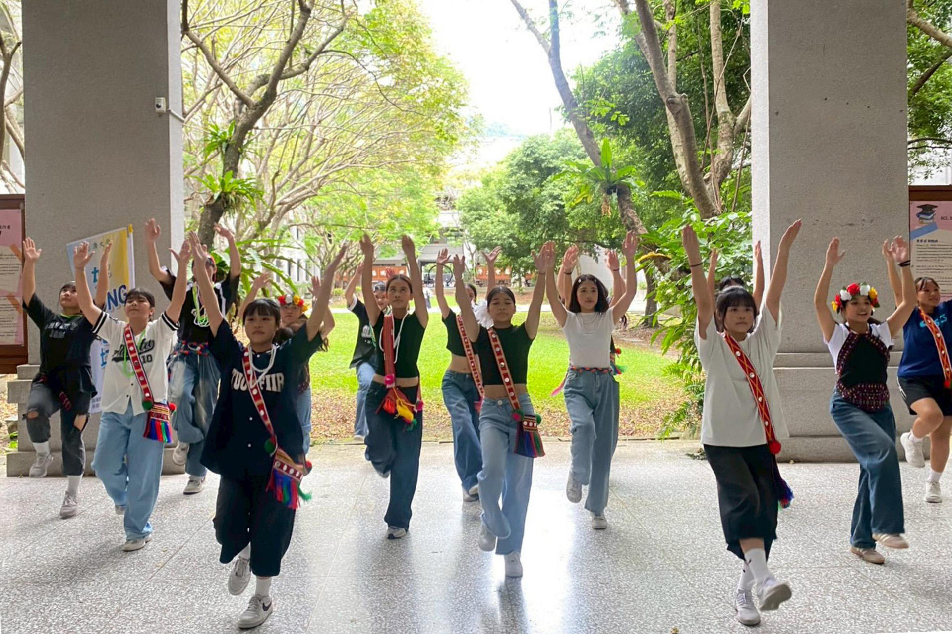 Hohiyoung歌舞社排練多次的成果