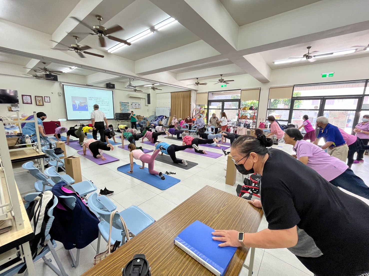 「長者適性運動－增力穩行尿防漏、健康老化快樂過」獲新方案組第2名