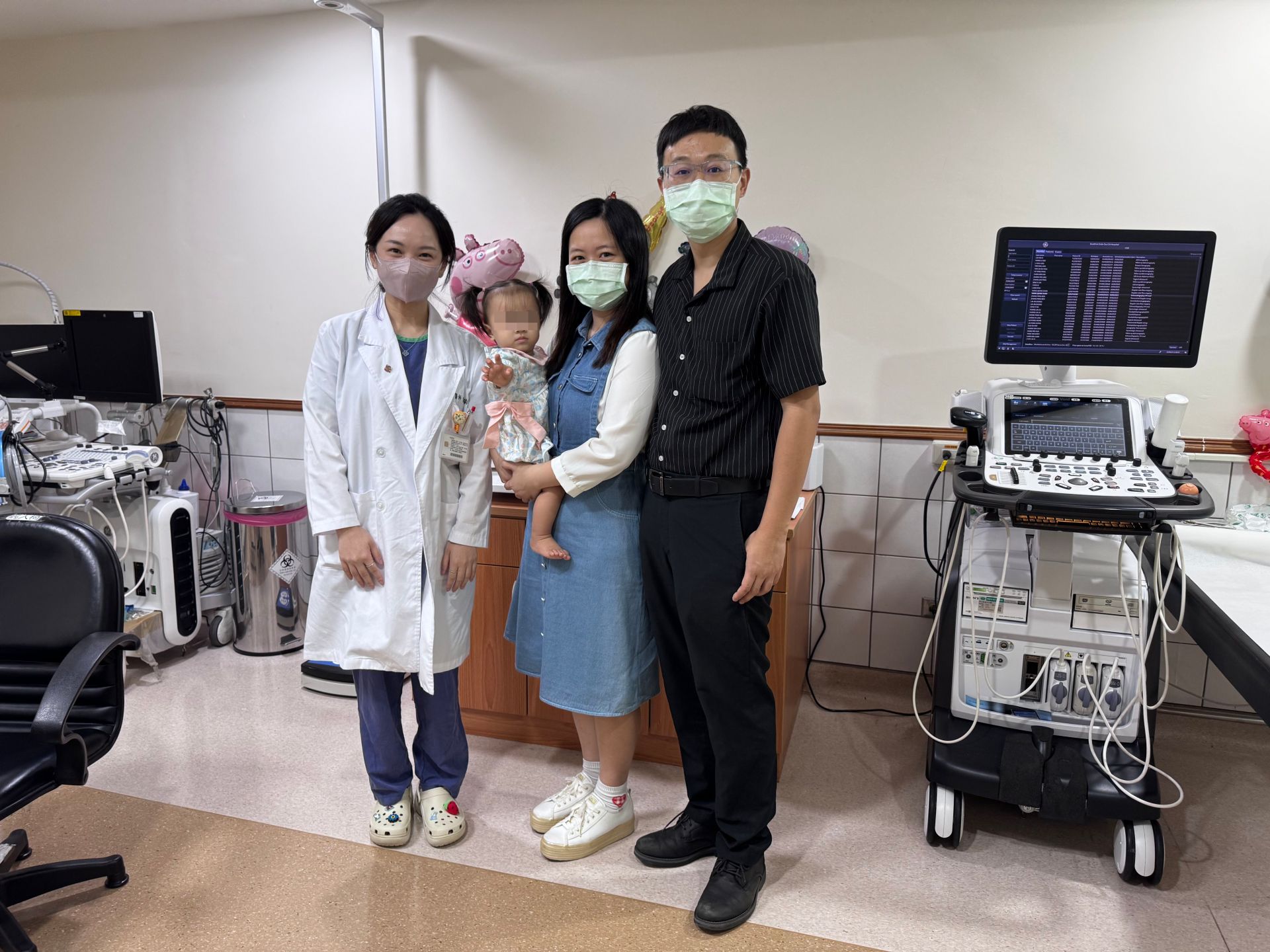 經兒童心臟科劉瑋莉醫師診治後進行經心導管開放性動脈導管關閉手術，術後陳小妹恢復良好，喝奶量明顯提升，隔天能在床上翻身玩耍，持續追蹤後，體重也回復到正常狀態。