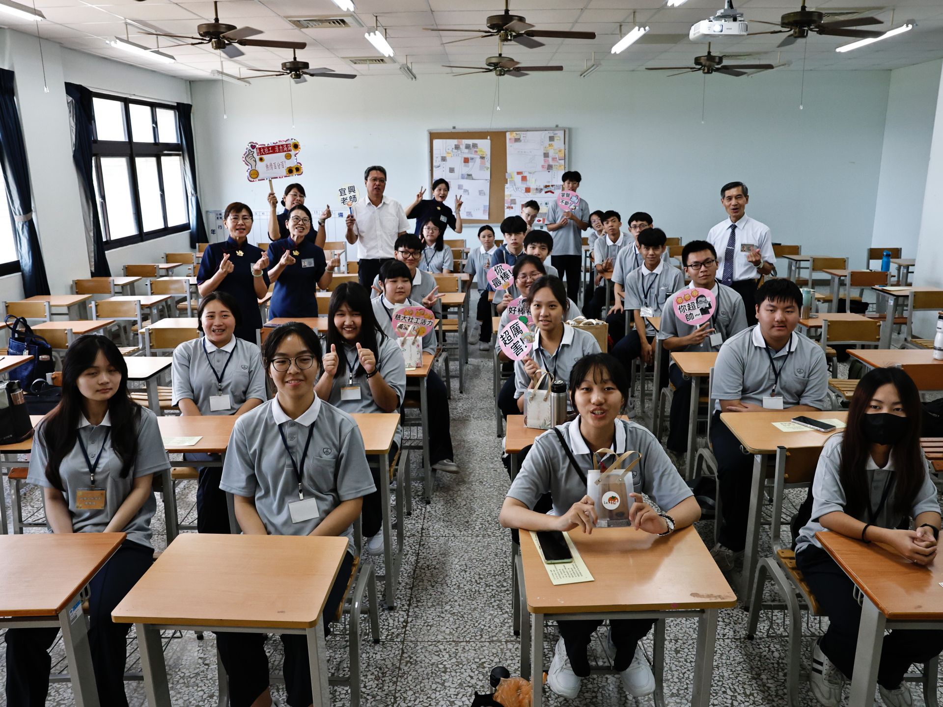 社工系新生與慈懿會爸媽相見歡