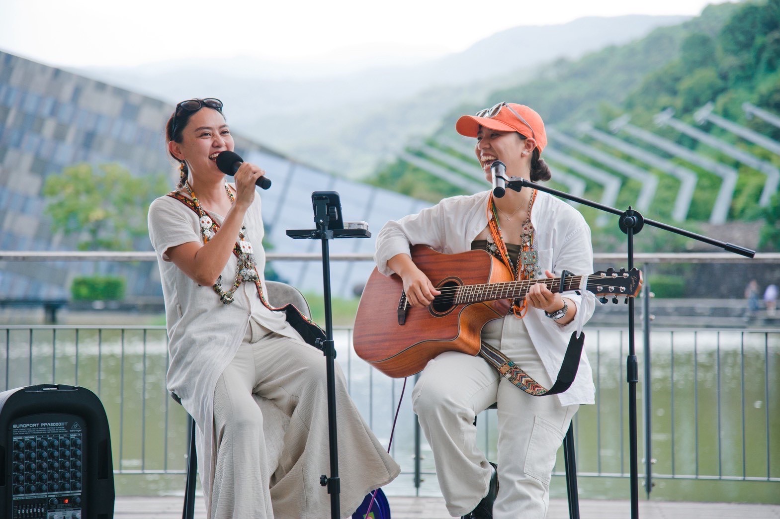 -排灣女聲胡雅晨、珐依纚‧樂敏奧