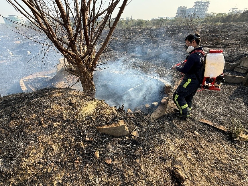 除草不用火-避免發生火災讓消防人員疲於奔命