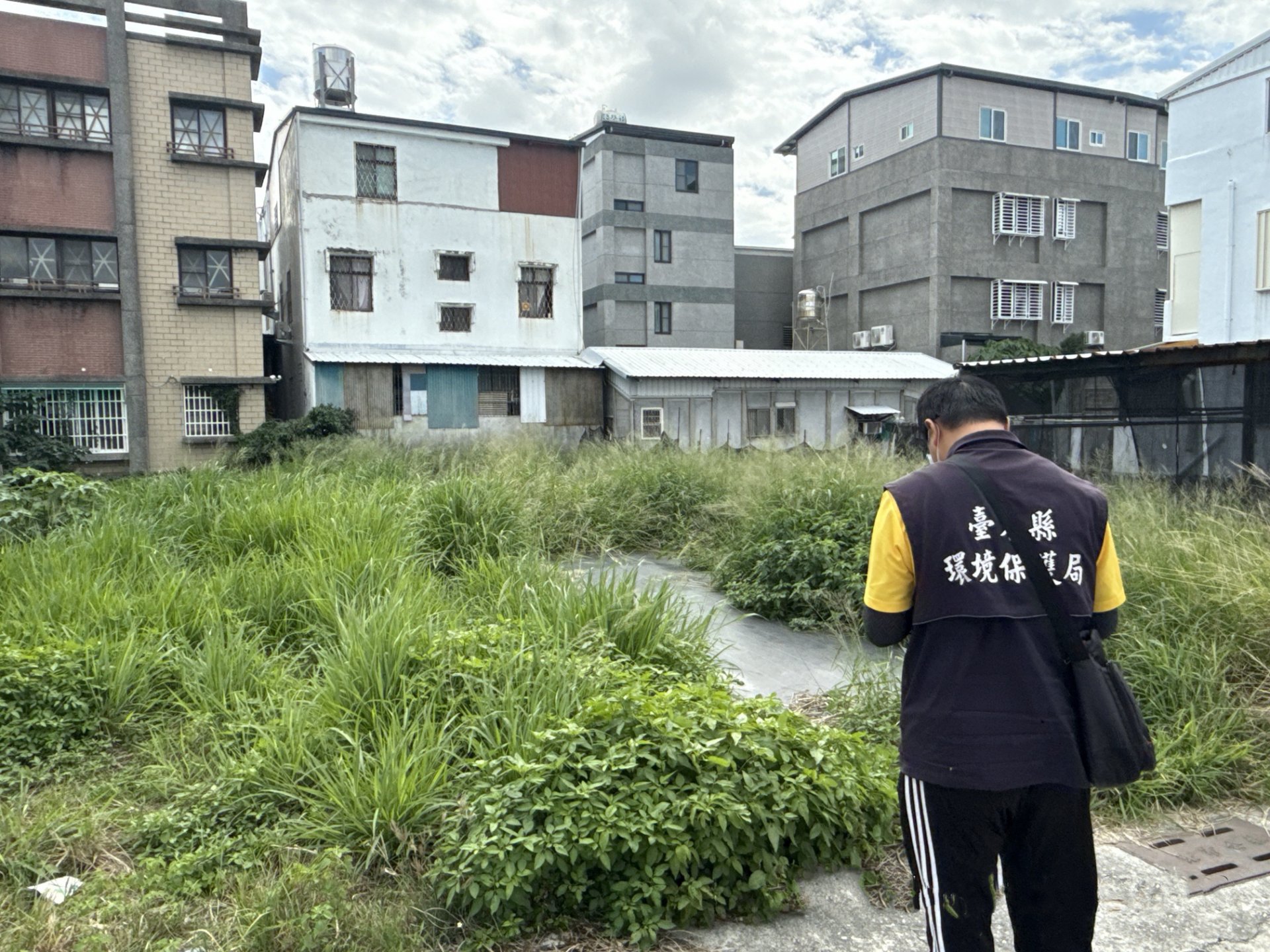 臺東加強空地管理巡查宣導照片
