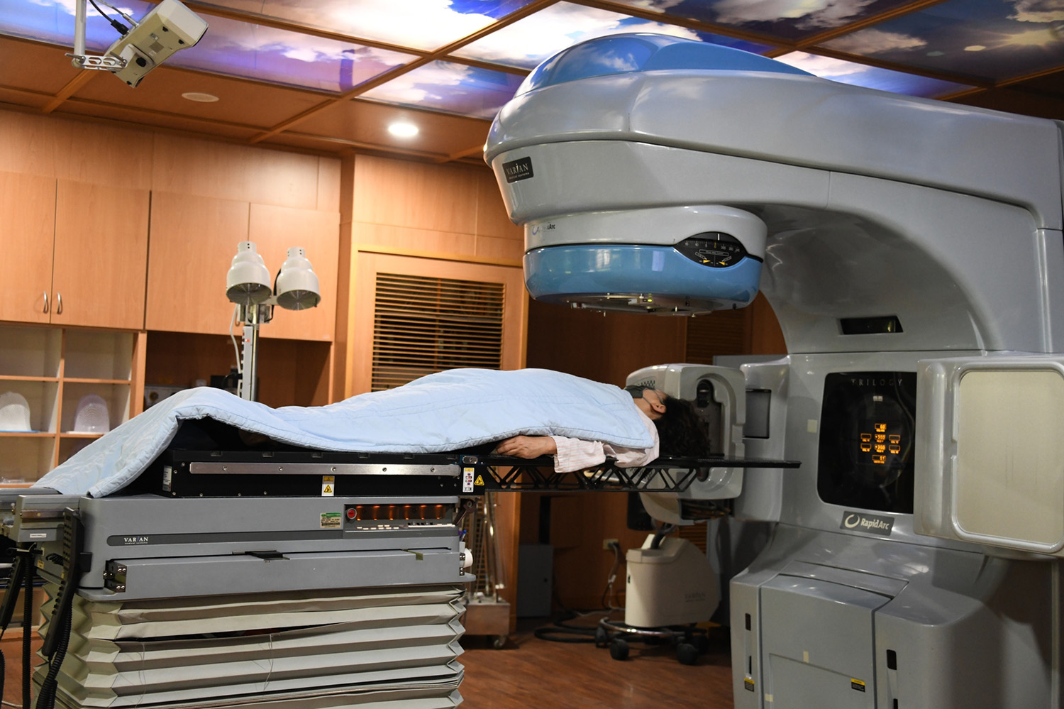 陳女士接受低劑量放射治療後,肩關節疼痛大幅改善。