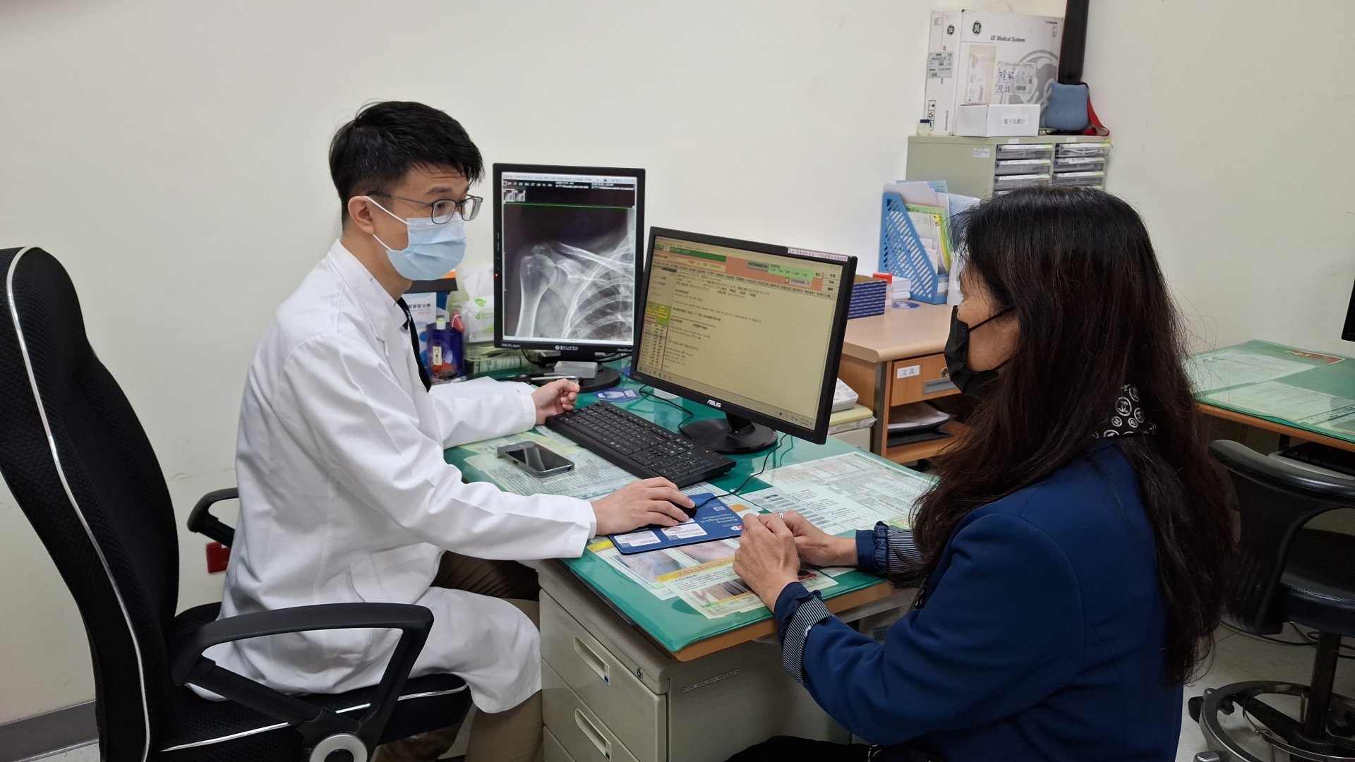 50歲的生日當日的禮物竟是被陳嘉泓醫師診斷為50肩