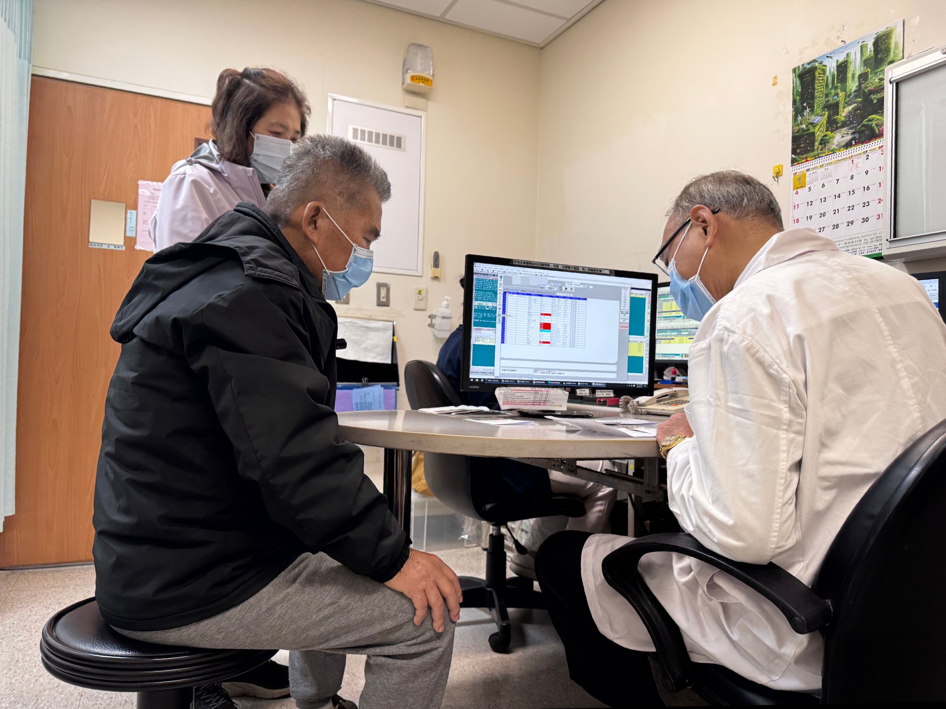 圖說：腎衰竭的林先由妻子捐腎，成功進行移植手術，擺脫透析生活，圓滿重返職場心願。