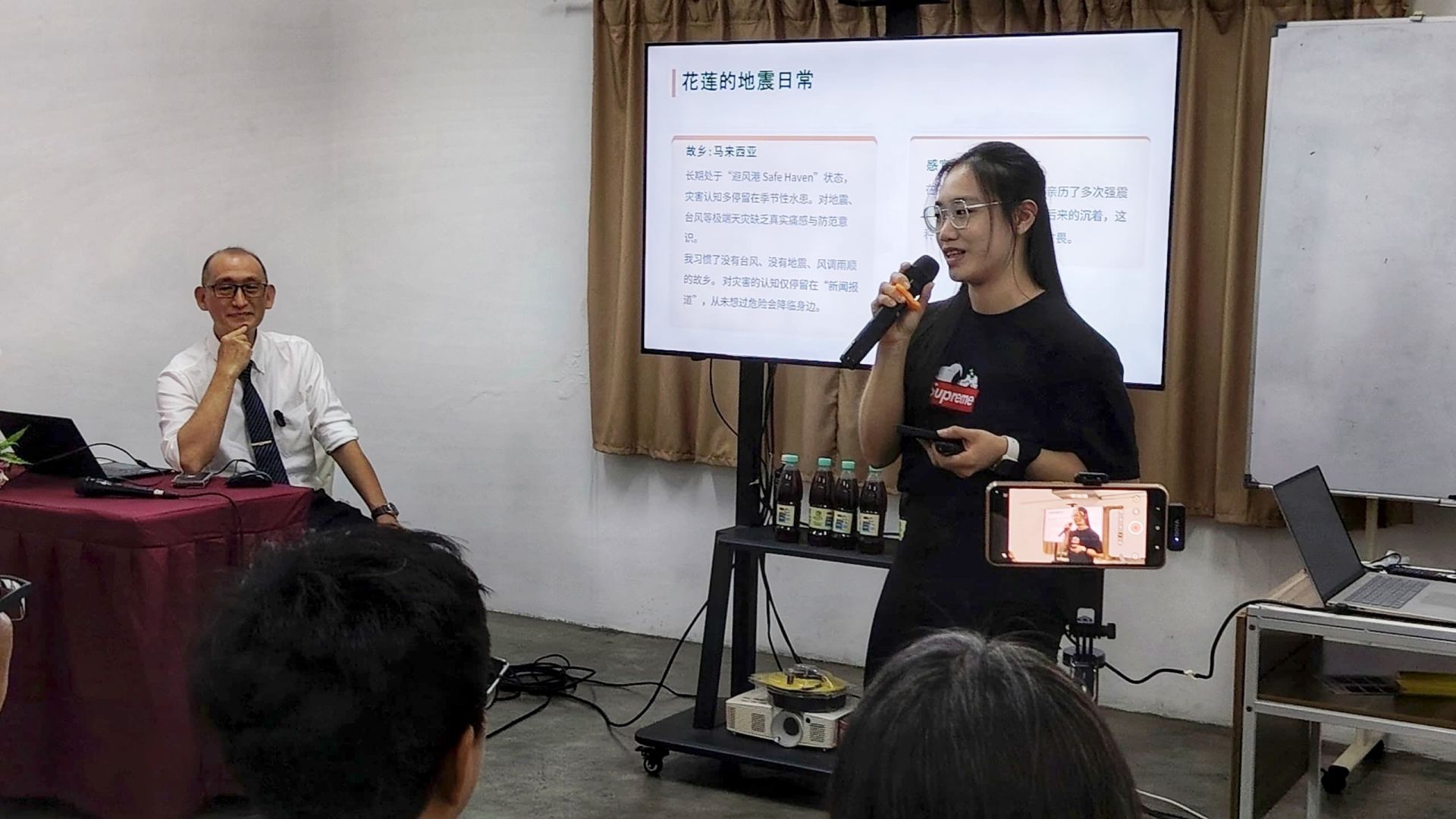 馬來西亞的研究生吳迎縈為當地民眾建立起基礎的防災觀念，引導大眾開始正視災前準備的重要性。