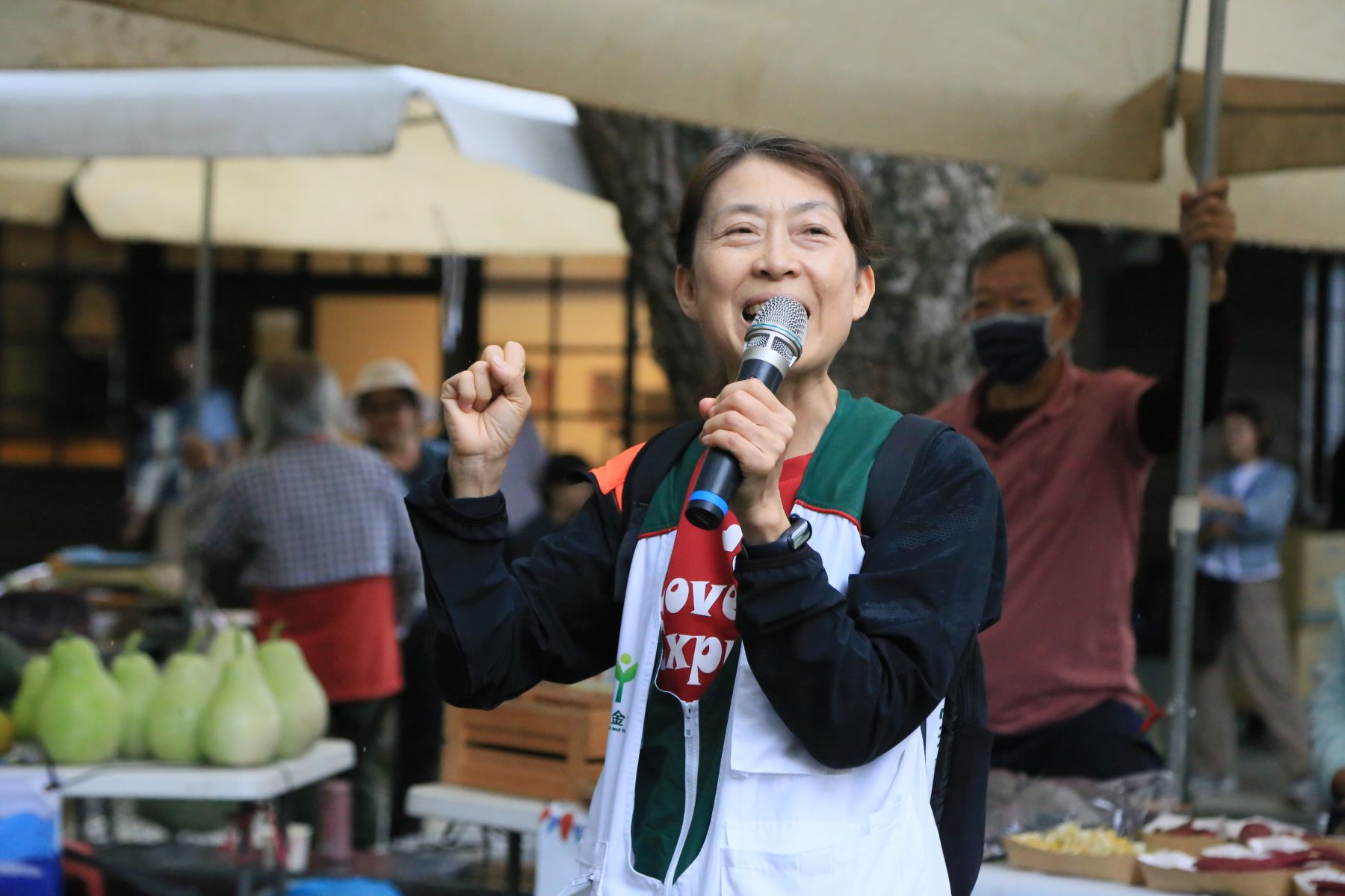 花蓮家扶中心主任黃梅蘭鼓勵家長陪伴孩子建立清楚的數位界線。