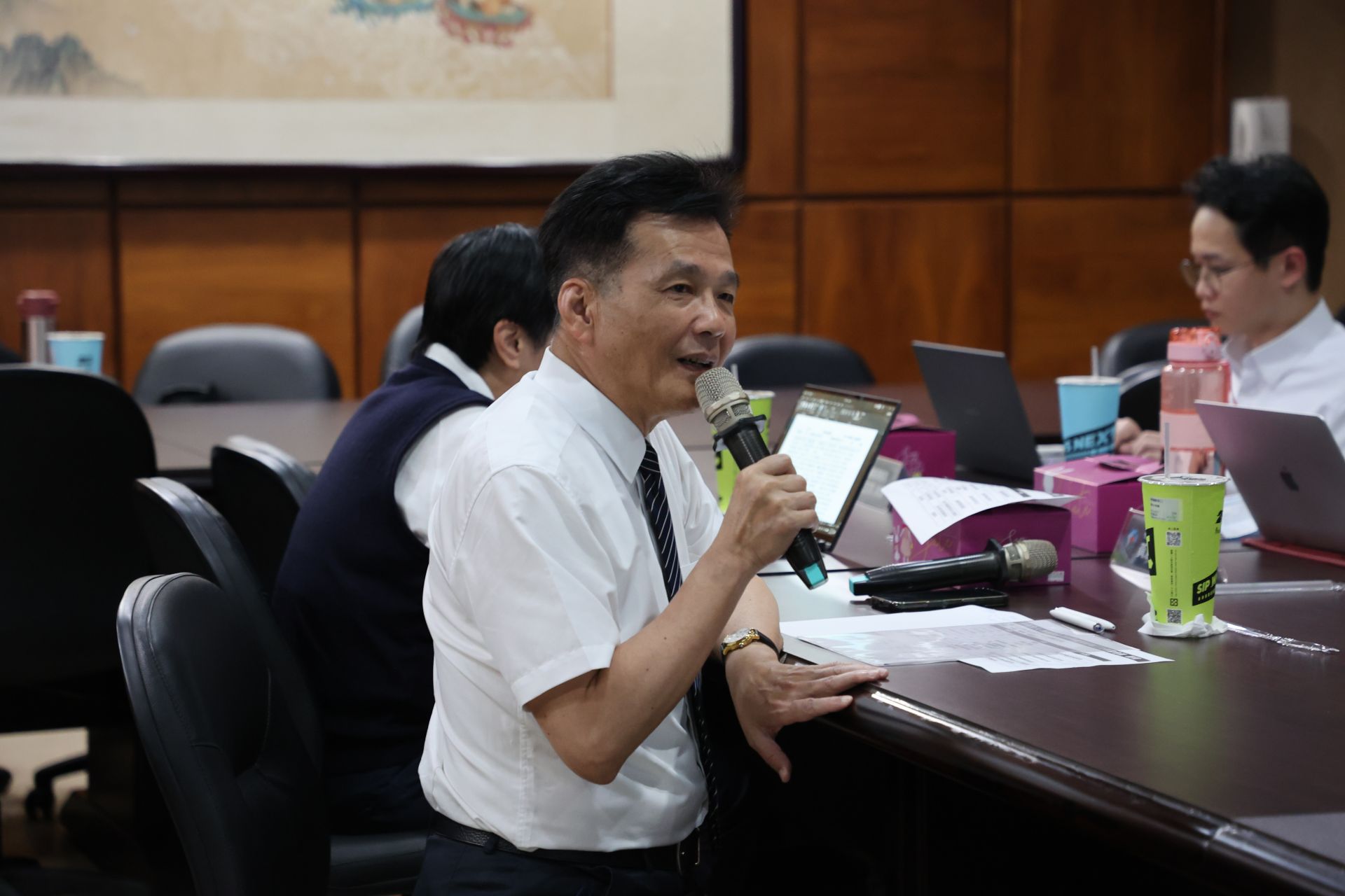 花蓮慈院陳星助副院長擔任東區全人推動執行中心副執行長，亦是此次健保轉型的靈魂人物，以醫療衛生豐富的閱歷和經驗及統籌能力，推動執行中心如期達標。