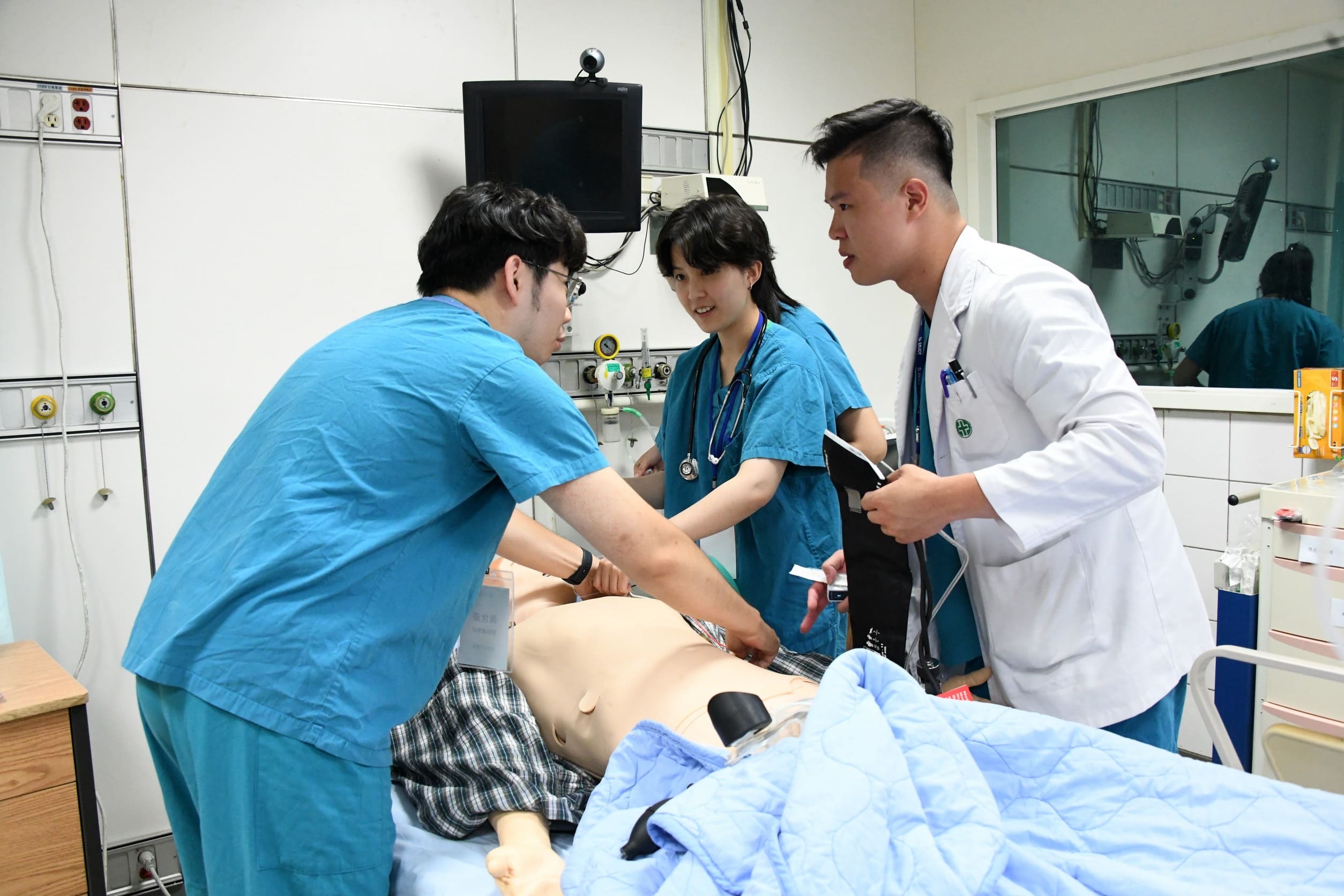 大林慈濟醫院跨院區擬真情境競賽登場　模擬實戰演練提升醫療品質