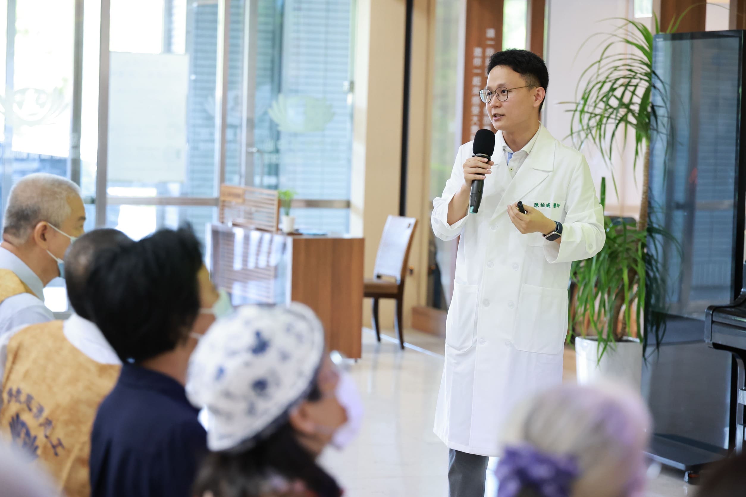 遠離衰弱從站起來開始 醫師：肌肉90歲也養得回來