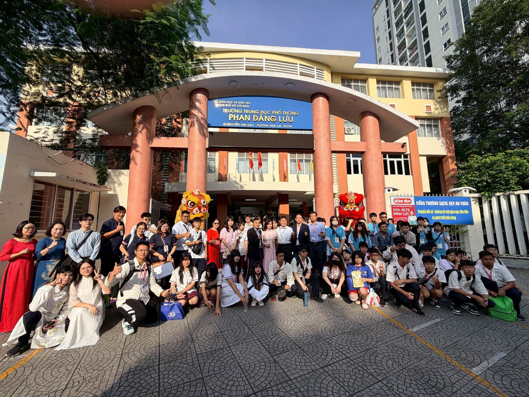 曾文農工至越南潘登留中學交流