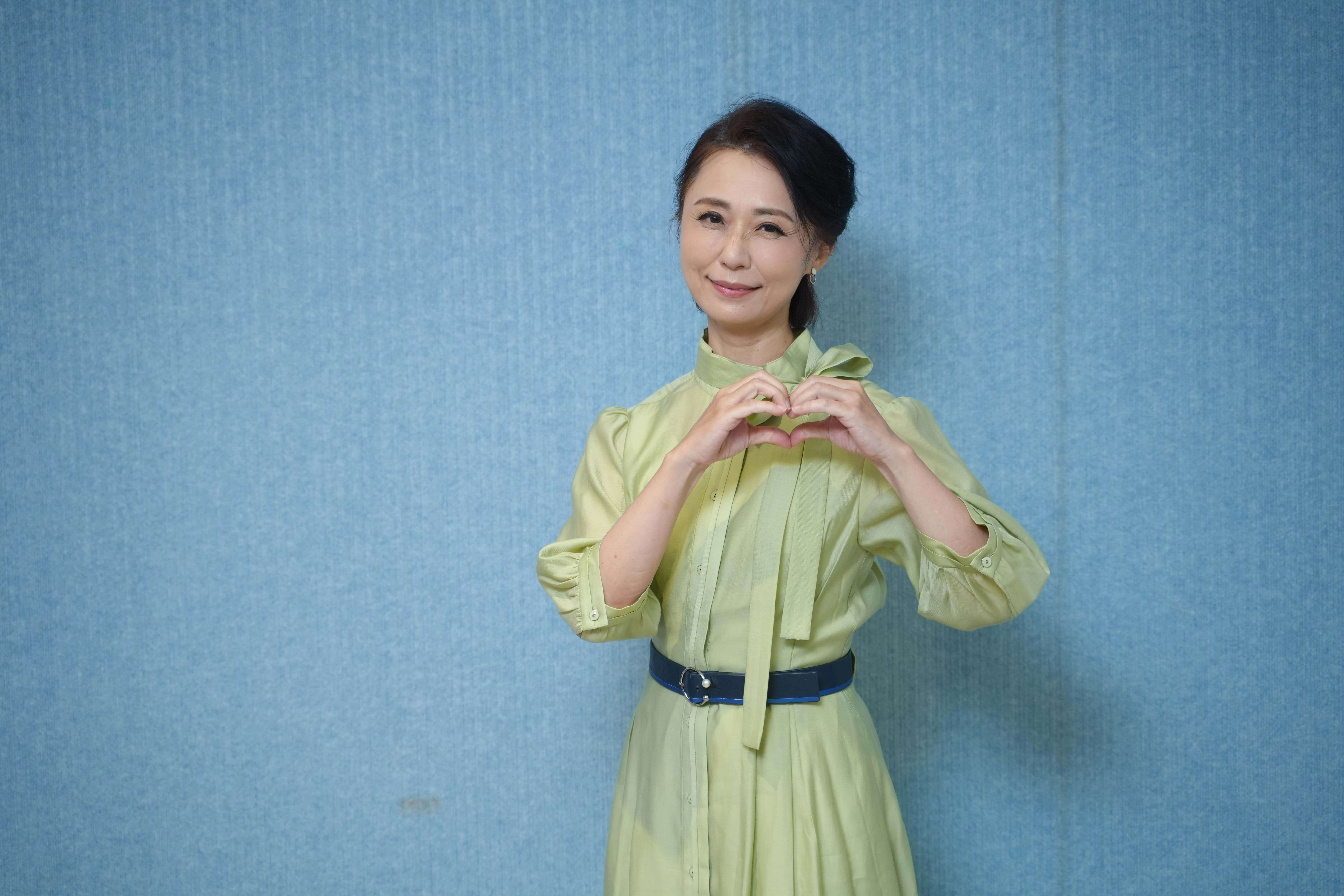《銀髮白之歌》系列電視電影《回音》卡司發布媒體茶敘，黃婕菲出席。
