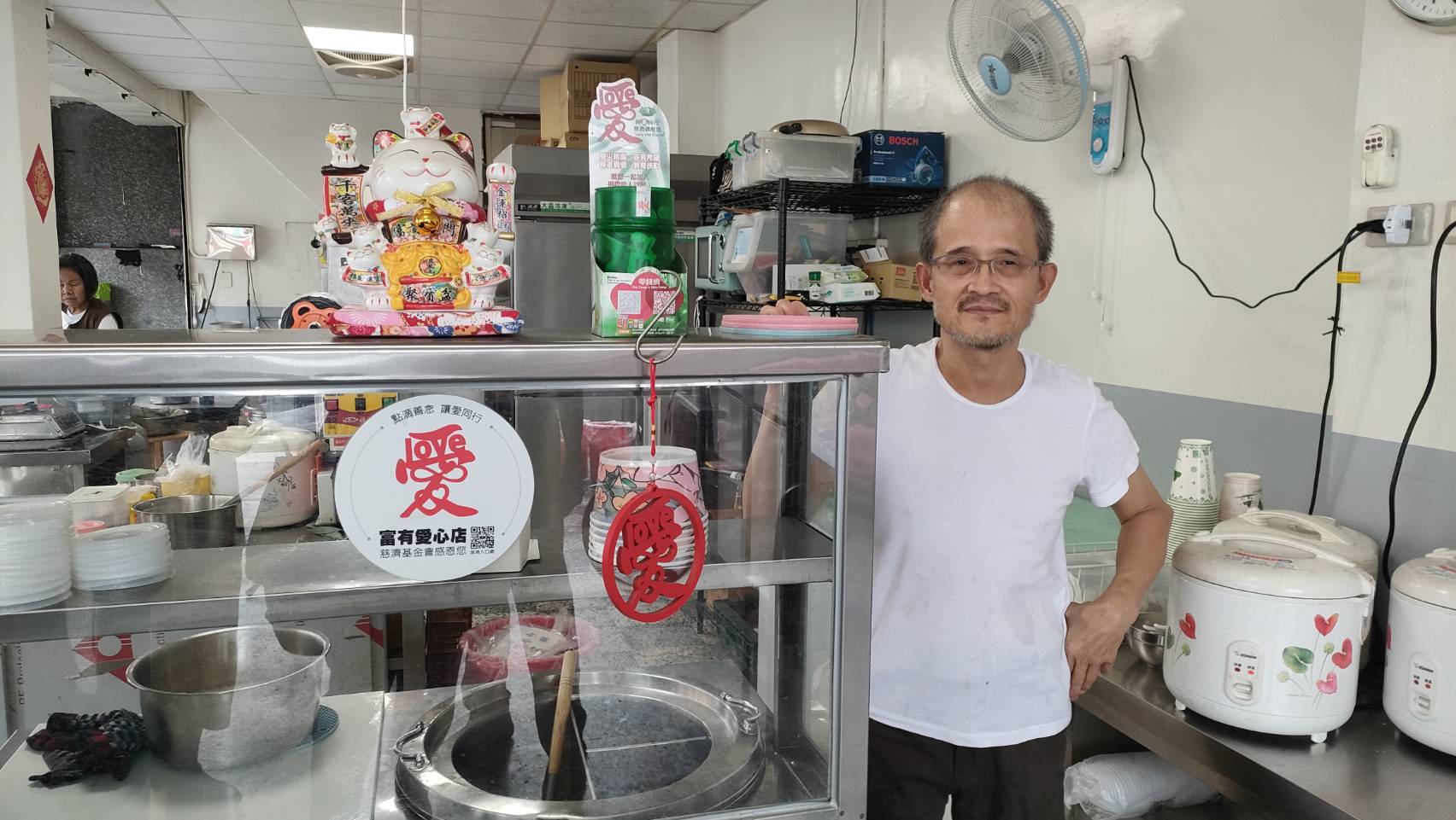 感恩光復早餐店主動通知我們 竹筒已經滿了