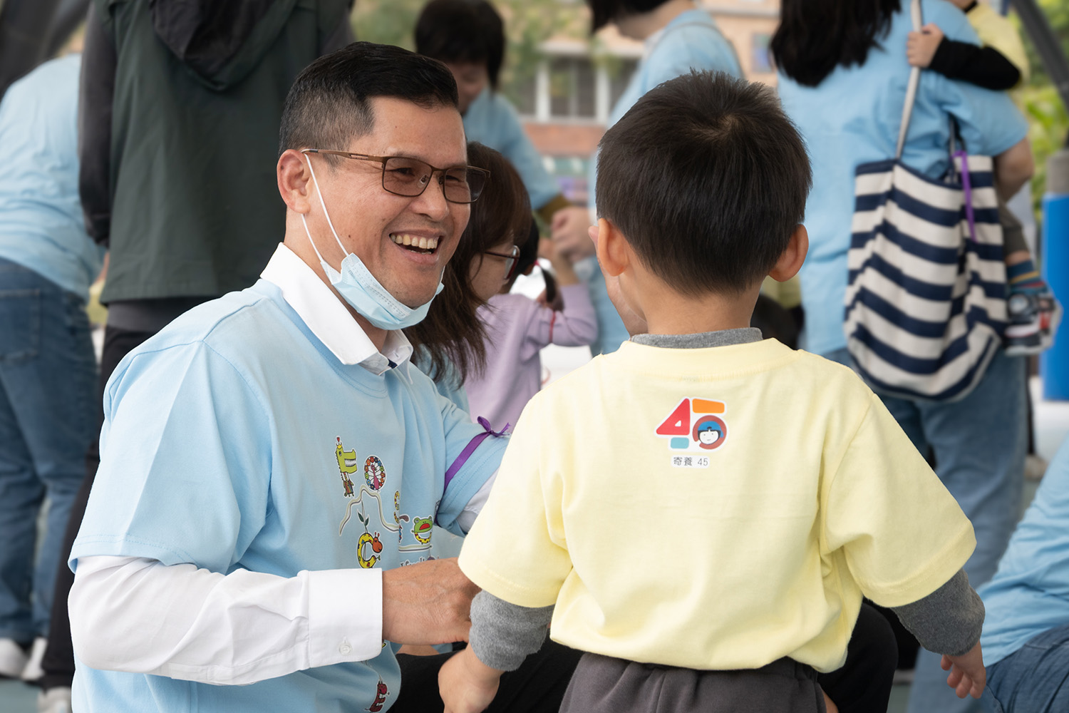 寄養家庭提供暫時庇護的空間，陪伴孩子能在感受到充分安全、穩定的環境中成長。