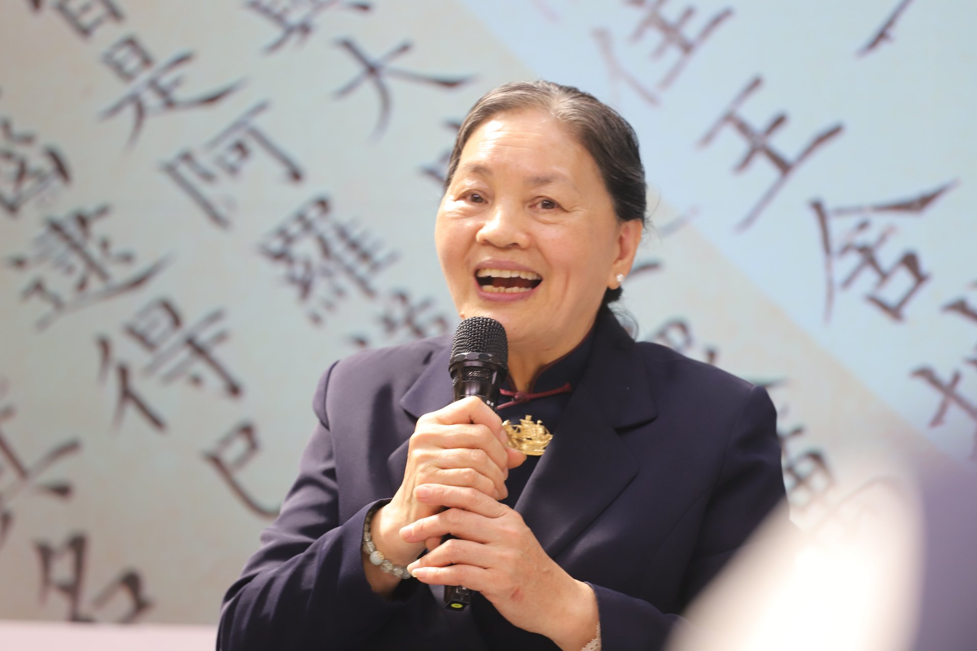 資深志工陳阿桃分享環保志工走入人群的事跡