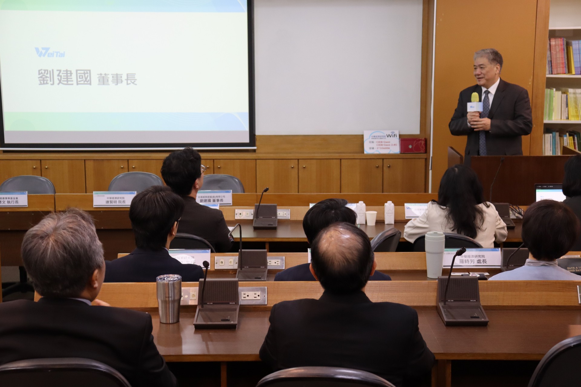 台灣威泰董事長劉建國則表示,企業在永續發展中扮演關鍵角色,除了追求經濟效益,更需承擔社會責任。