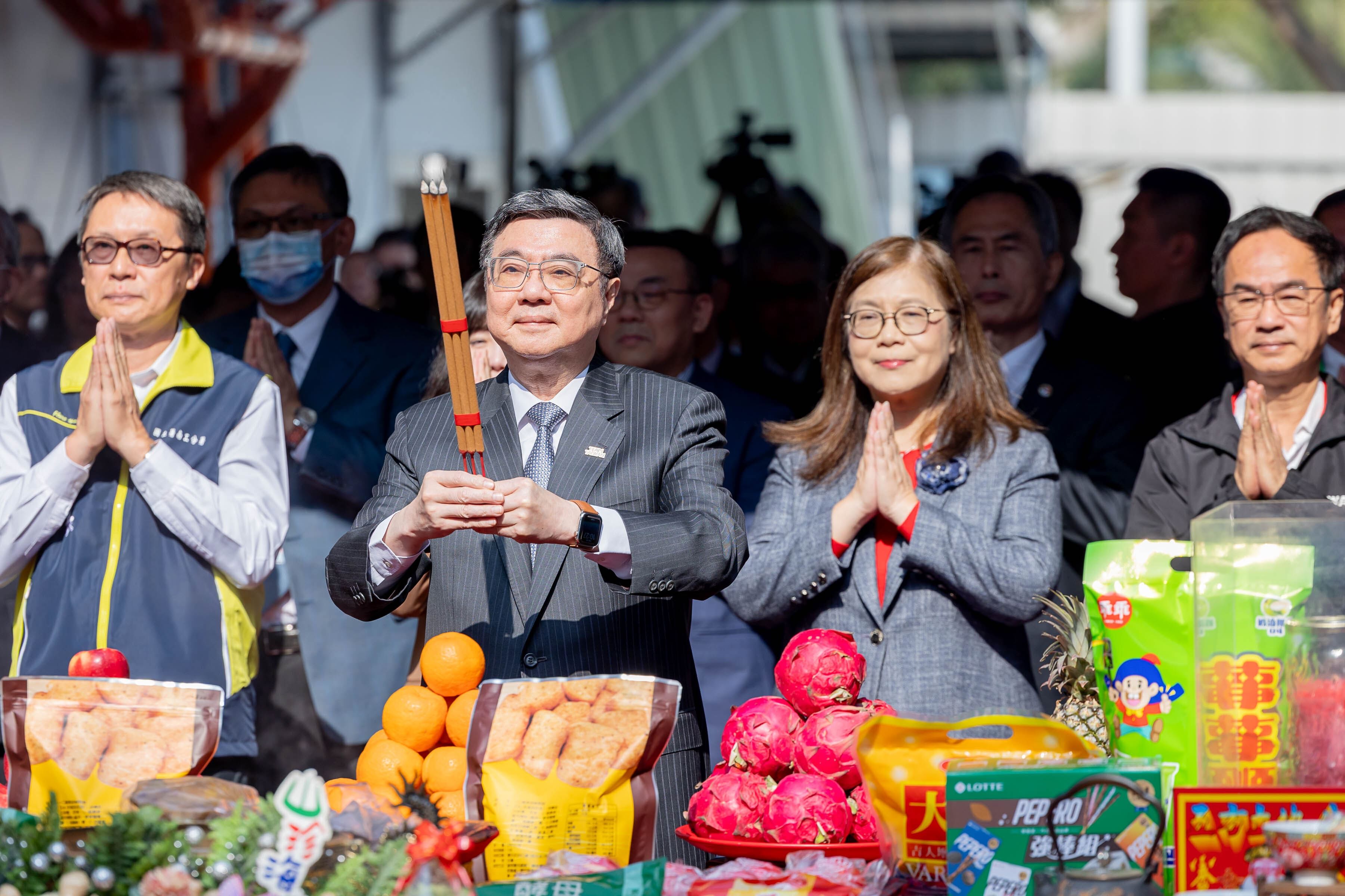現場祈福儀式場面隆重。
