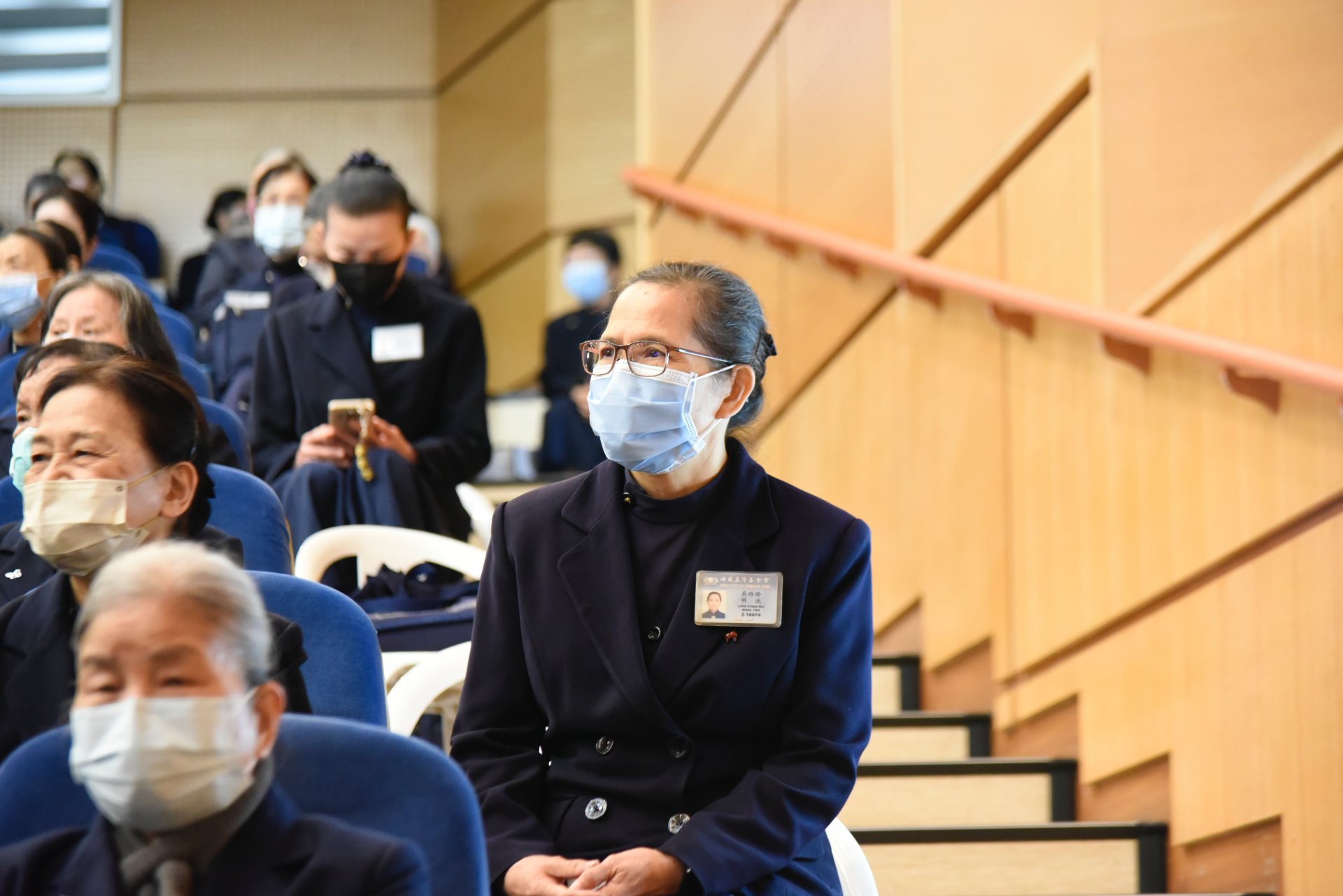 雲林地區醫療志工吳珍玲分享,擔任醫療志工二十餘年,能在他人需要時伸出援手,是她最大的快樂來源。