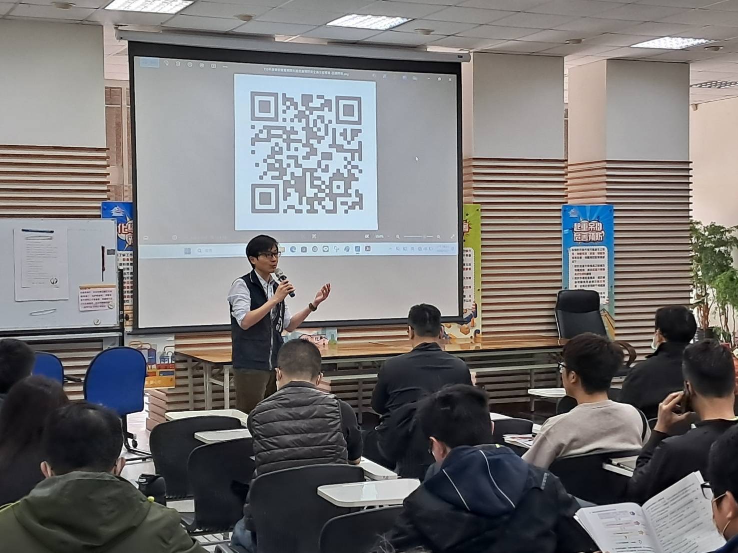 張科長說明職業安全衛生法修法重點