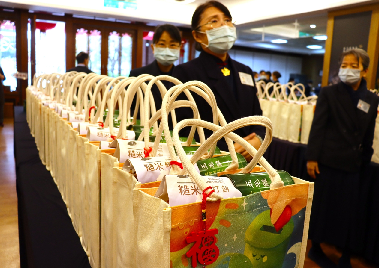 大北區十二場次冬令發放圍爐活動，受惠戶數約5740戶。