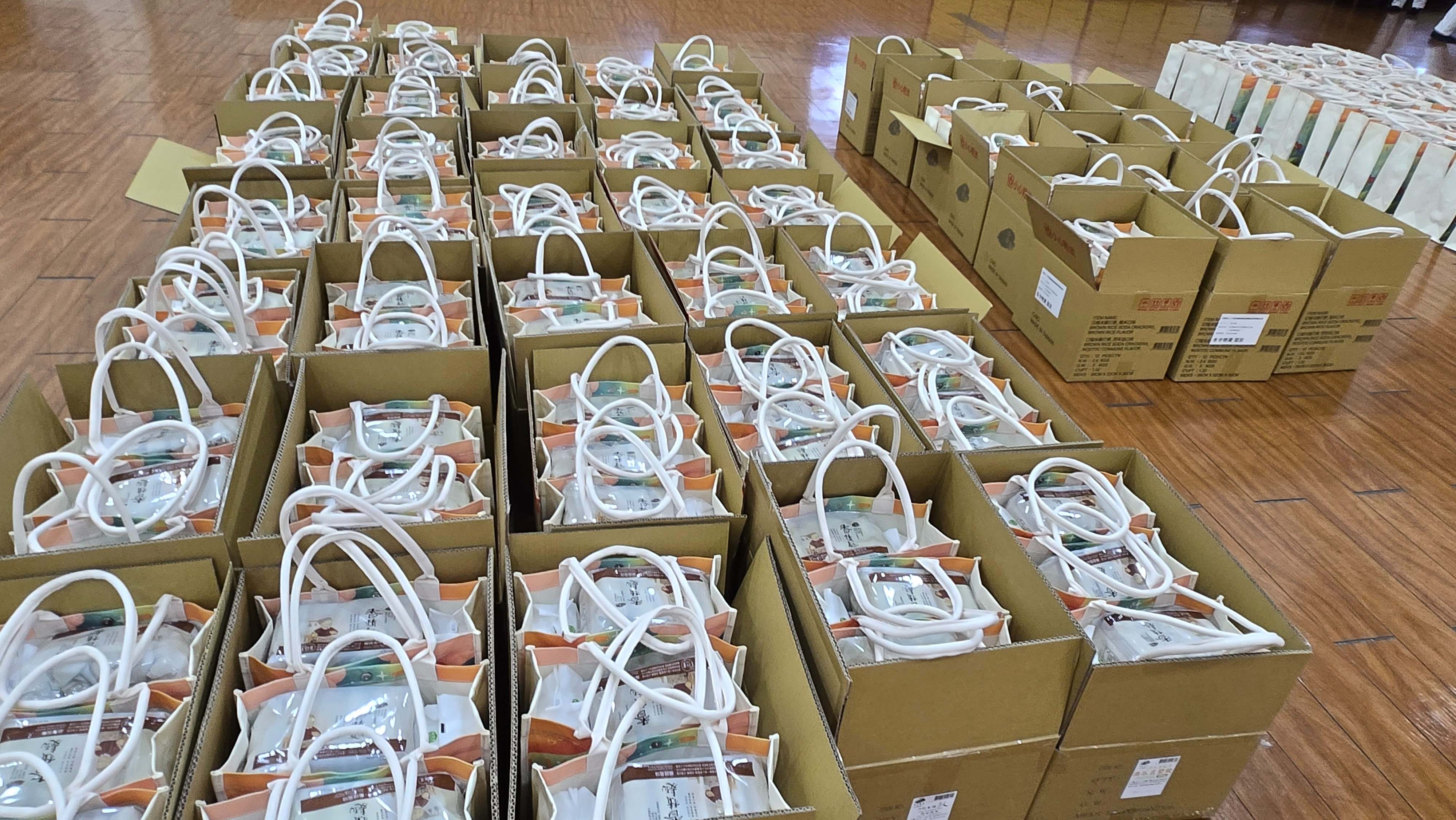 寒冬送暖每位慈濟照顧戶都能收到愛心祝福禮