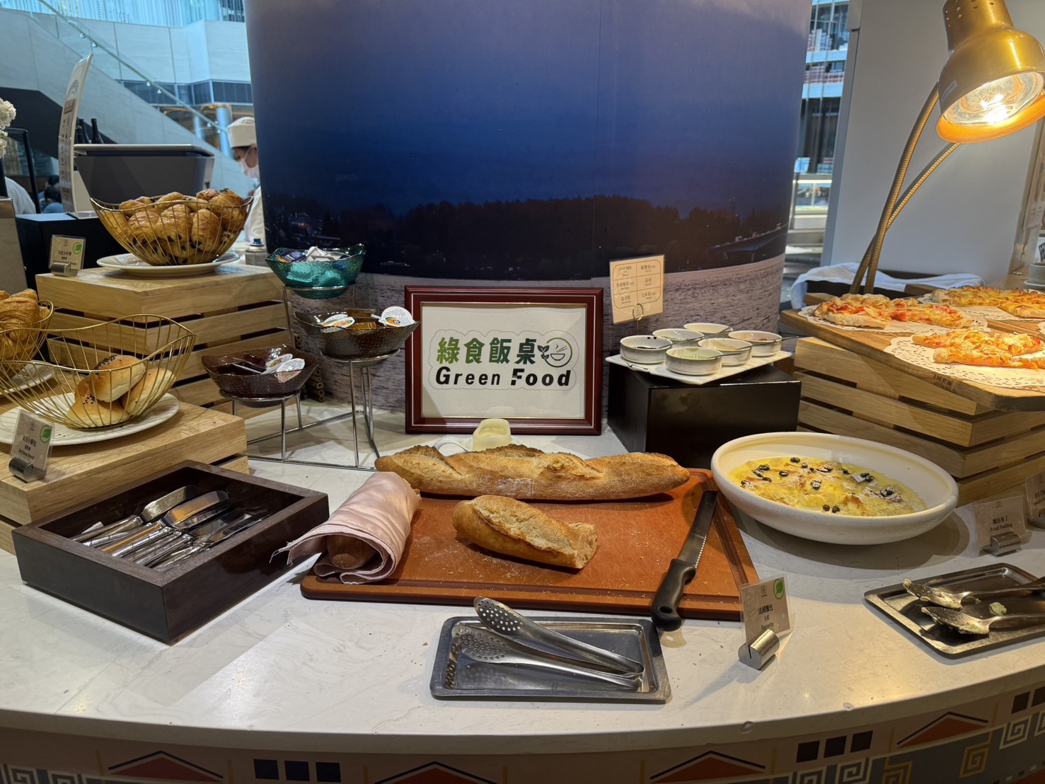 推動低碳綠色餐飲 近600家環保餐廳逐步升級「綠食飯桌」