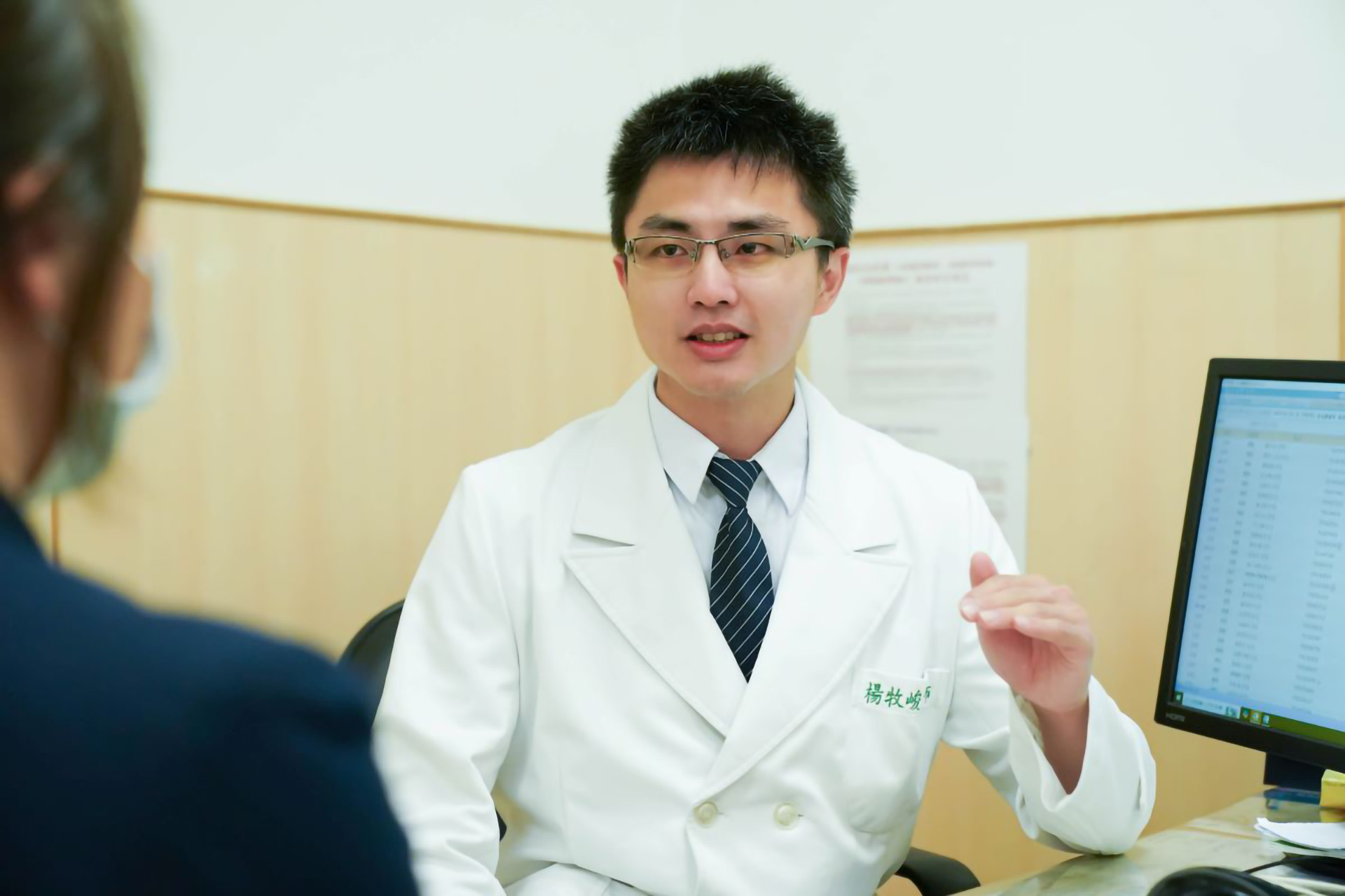 腹脹喘不過氣竟是卵巢癌第四期 北慈維持治療提升存活率