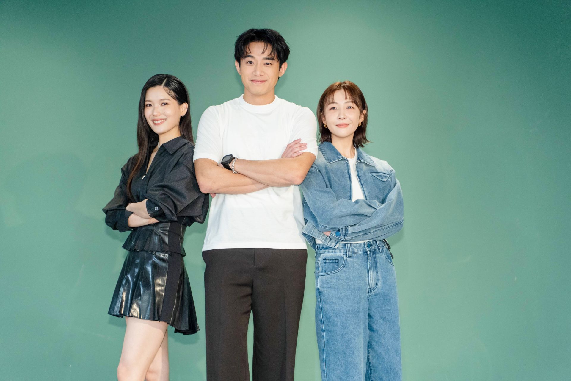 大愛劇《以身相許》左起:睦媄、初孟軒、林雨葶。