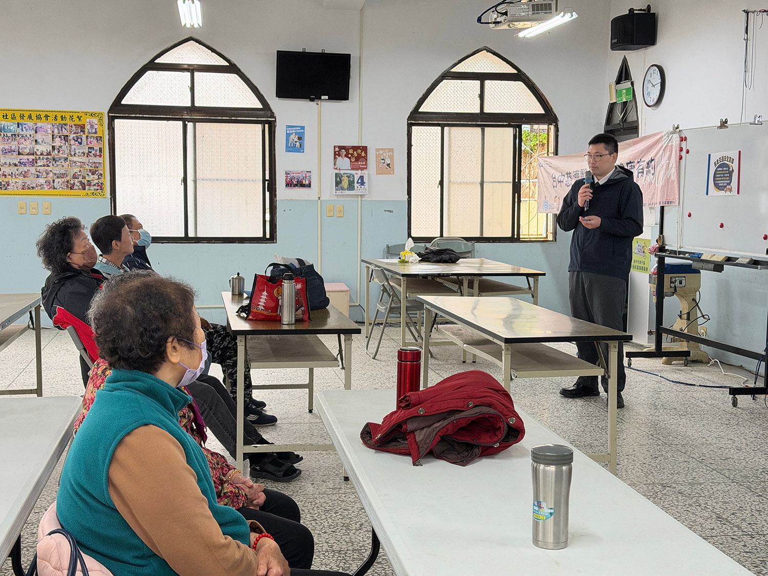 台中慈濟醫院胸腔外科醫師翁任康指出，肺癌早期發現、早期治療，存活率很高。