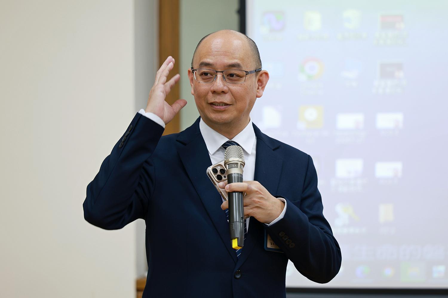 永續發展辦公室高專藍陳淯表示，花蓮慈院未來也將持續推動院內永續發展工作，從設備回收、綠色採購到社會影響力管理，完整醫療永續經營。