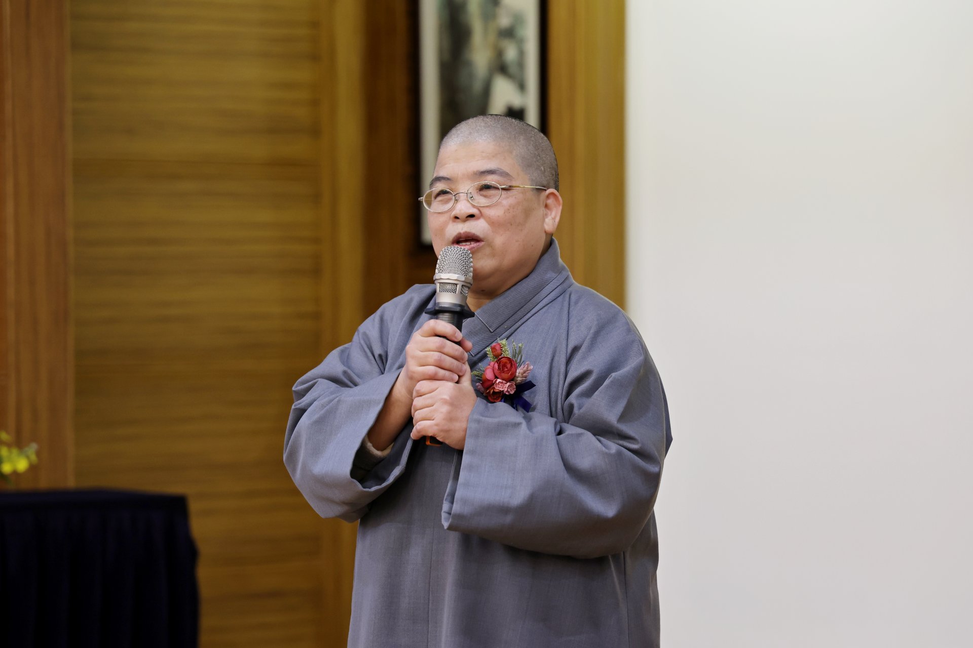 德(木雨)法師表示，「志為護理」是以生命守護生命的志業，也是證嚴法師對護理人員的期許，因為在醫療體系中，護理人員是不可或缺的靈魂角色。