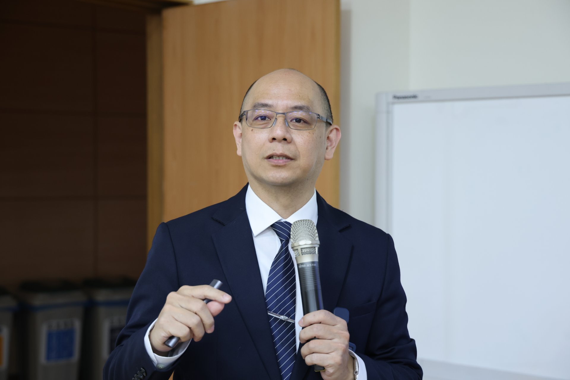 永續發展辦公室高專藍陳淯表示，本次課程將複雜的概念轉變為容易理解的內容，協助學員在短時間內掌握永續治理的重點。