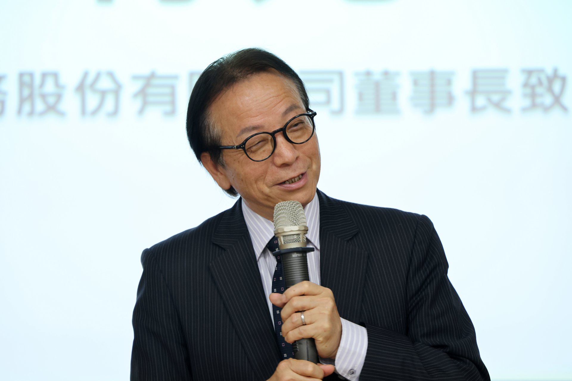 優樂地永續董事長朱竹元透過國際企業案例說明，若忽視永續治理，將可能面臨重大風險與損失；反之，若能將ESG融入營運，不僅能降低風險，更可以創造長期競爭優勢與「共享價值」。