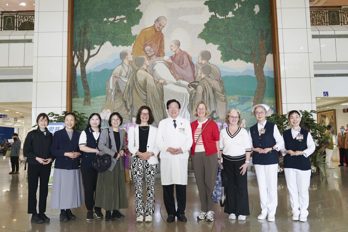 3月26日，國際整合護理教育專家參訪台北慈濟醫院。