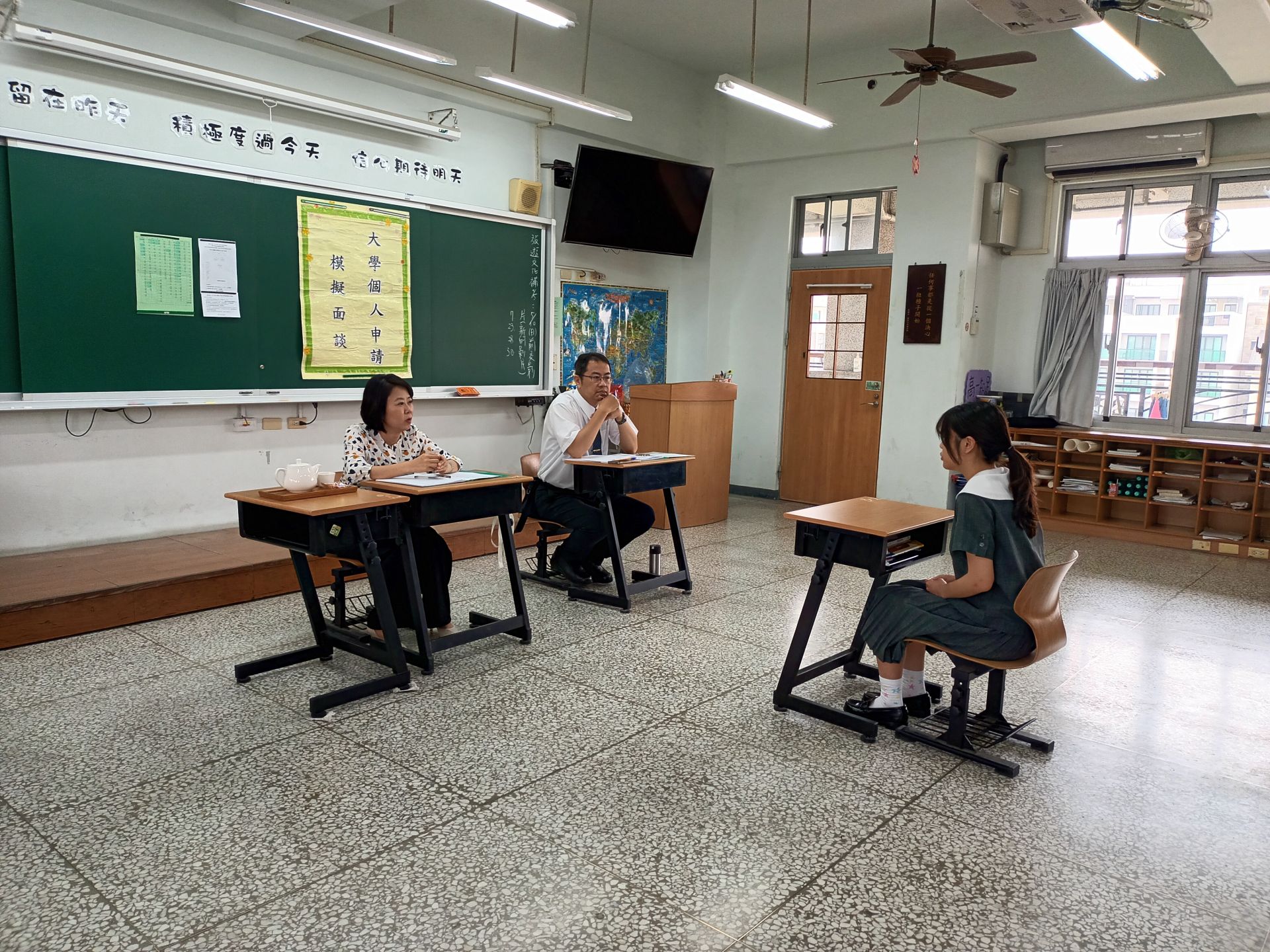 臺南慈中模擬面試 提升應試力助學生邁向理想大學